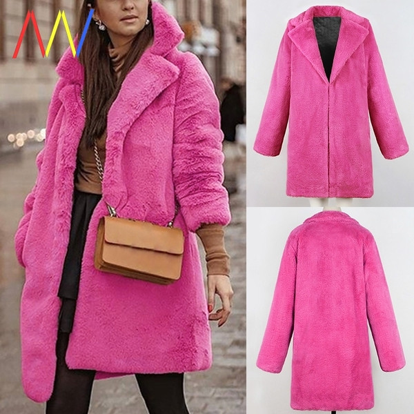 Hosszú pehelykabát széles modellzsebekkel