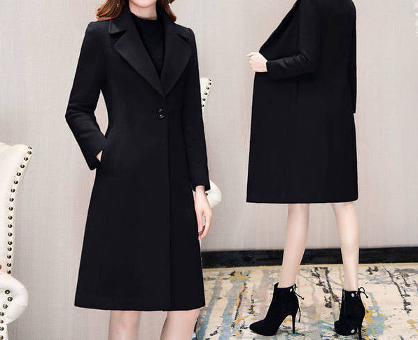 Jauna modeļa sieviešu mētelis ar pogām un špica kakla izgriezumu