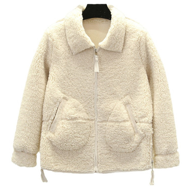 Модерно дамско късо палто с джобове и цип 