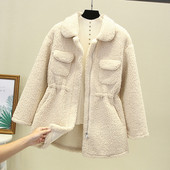 Napi női pehelykabát cipzárral és megkötővel