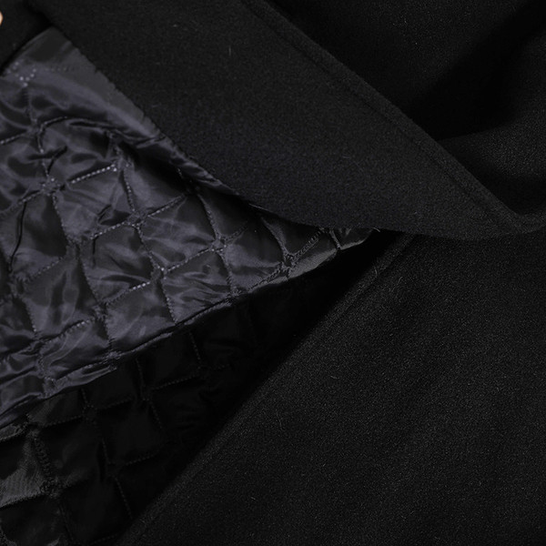 Női alkalmi kabát fekete színben, pehelygallérral