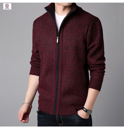 Alkalmi férfi kardigán kapucnival és cipzárral