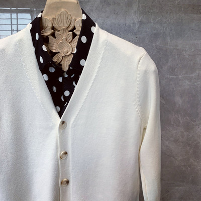 Ανδρική καθημερινή ζακέτα με κουμπιά και λαιμόκοψη