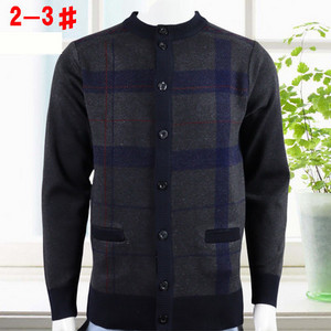 Új modell férfi téli mellény több színben gombokkal