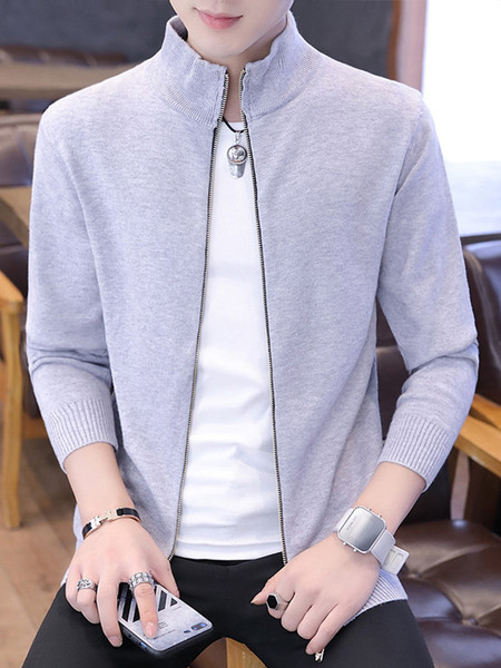 Jelenlegi férfi mellény cipzárral és magas gallérral