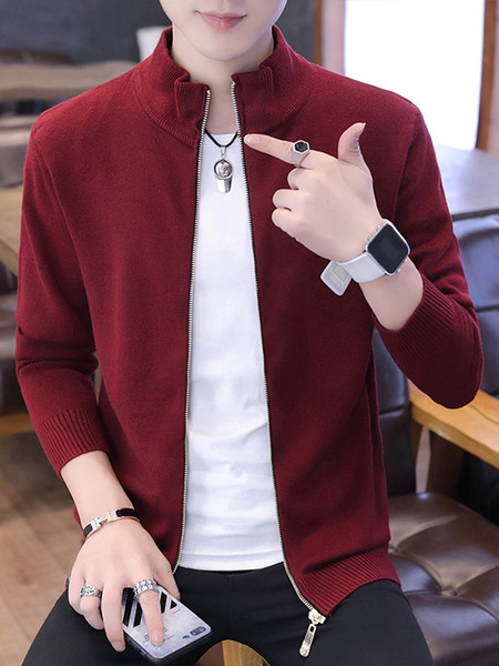 Jelenlegi férfi mellény cipzárral és magas gallérral