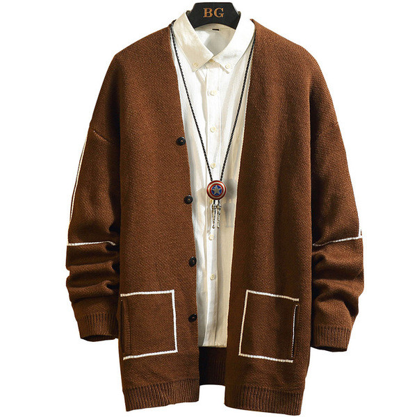 Férfi mellény gombokkal és zsebekkel