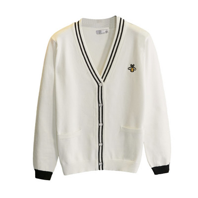 Ανδρική καθημερινή μοντέρνα ζακέτα φθινόπωρο-χειμερινή με κουμπιά και κεντήματα