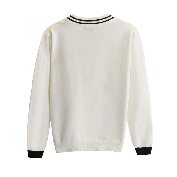 Ανδρική καθημερινή μοντέρνα  ζακέτα φθινόπωρο-χειμερινή με κουμπιά και κεντήματα