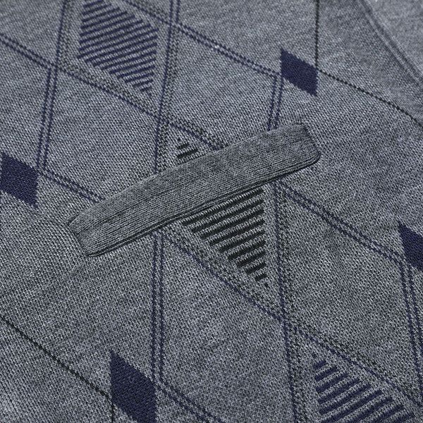 Pleteni muški kardigan s V-izrezom i gumbima