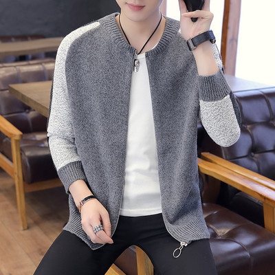 Novi model muškog prsluka sa okruglim izrezom i patentnim zatvaračem