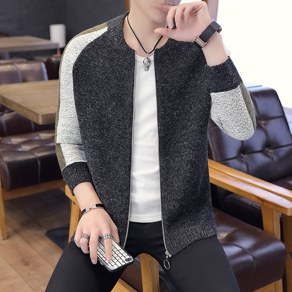 Novi model muškog prsluka sa okruglim izrezom i patentnim zatvaračem