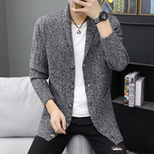 Muški pleteni prsluk s V izrezom i gumbima