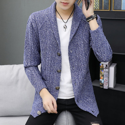 Muški pleteni prsluk s V izrezom i gumbima