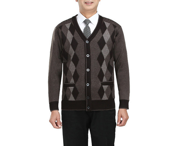 Új modell kötött férfi mellény gombokkal és spitz nyakkivágással