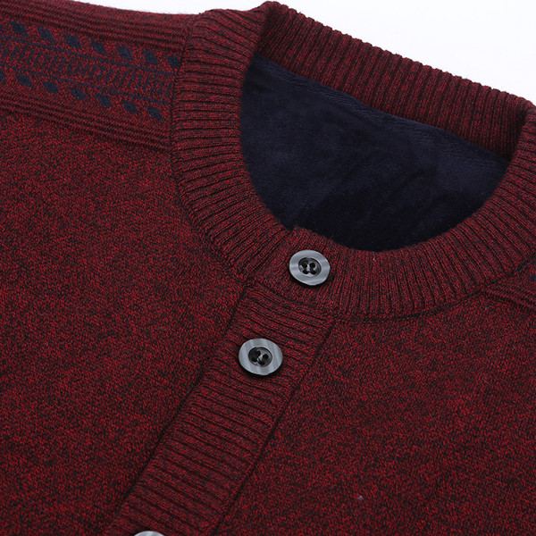 Új modell kötött mellény kerek nyakkivágással és gombokkal