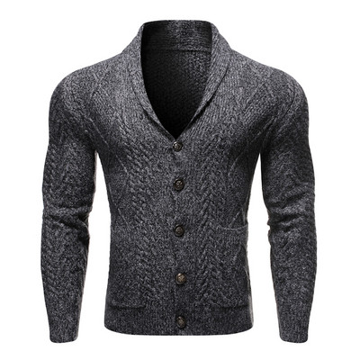 Férfi kötött kardigán zsebekkel és V-nyakkal