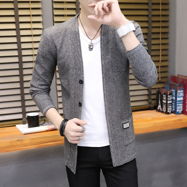 Muški kardigan s gumbima od tankog pletiva i špic izrezom