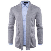 Vékony férfi kardigán rögzítés és sálgallér nélkül