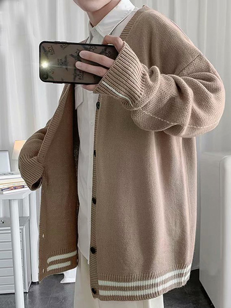 Férfi kötött kardigán széles modell gombokkal