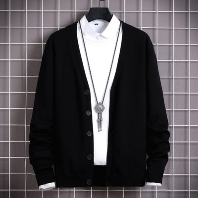 Sima férfi kardigán modell V-nyakkal