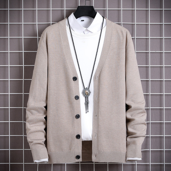Sima férfi kardigán modell V-nyakkal
