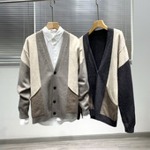 Férfi alkalmi mellény V-nyakkal és gombokkal