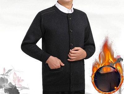 Új modell férfi mellény kerek nyakkivágással és gombokkal