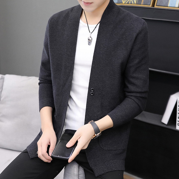 Aktuális férfi mellény gombokkal és zsebekkel