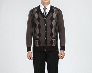 Alkalmi férfi mellény spitz nyakkivágással, több színben