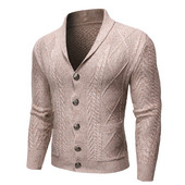 Vyriška megzta liemenė su kišenėmis ir sagomis