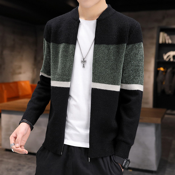 Férfi mellény cipzárral és ovális nyakkivágással