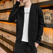 Lezser férfi kardigán gombokkal, két színben