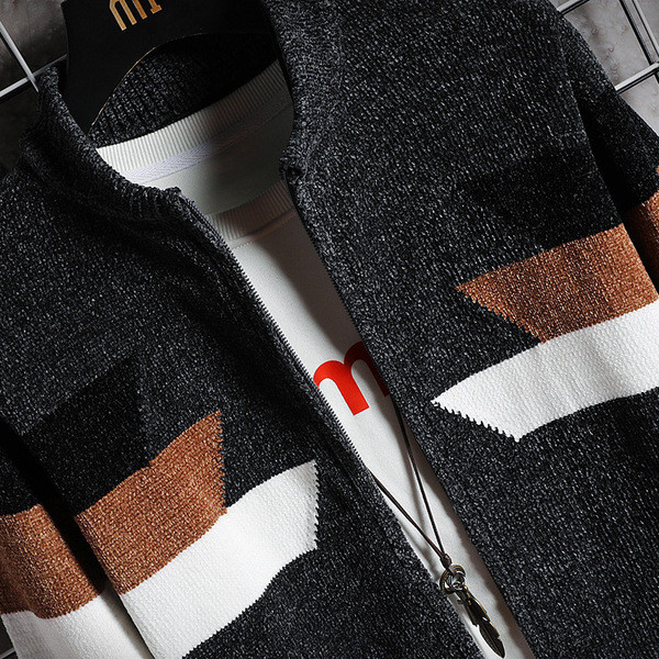 Ανδρική καθημερινή μοντέρνα  ζακέτα με οβάλ γιακά και τσέπες