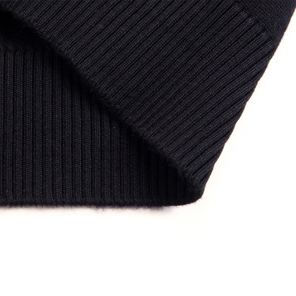 Vékony férfi kardigán gombokkal és hímzéssel