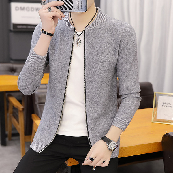 Alkalmi férfi mellény - kerek nyakkivágással és cipzárral