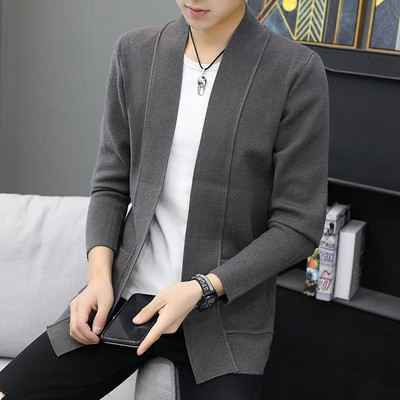 Ανδρική λεπτή πλεκτή ζακέτα με κουμπιά και έμβλημα