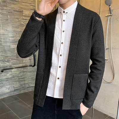 Vékony kötésből készült alkalmi férfi kardigán - többféle modell