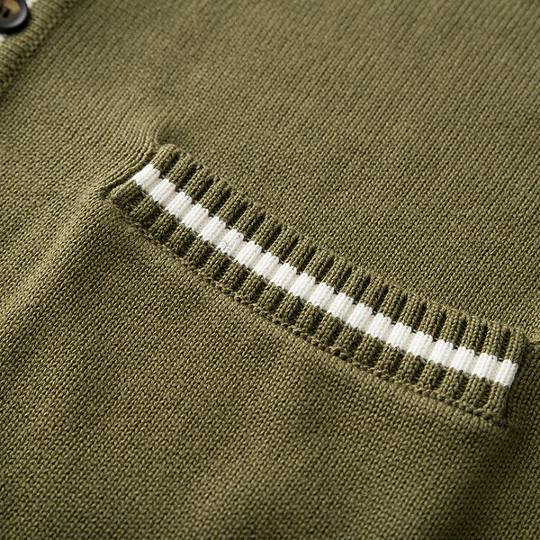 Ανδρική ζακέτα κλασικό μοντέλου από λεπτό πλέξιμο