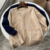 Ležeran muški pleteni kardigan s džepovima i gumbima