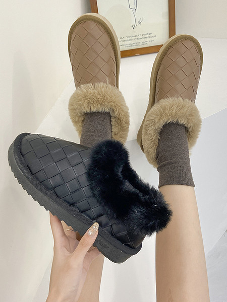 Őszi-téli női cipő műbőrből pehelyes