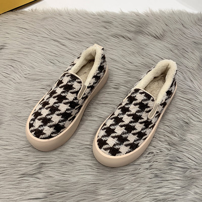 Alkalmi női cipő lapos talppal