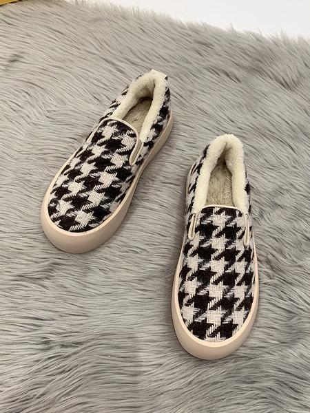 Alkalmi női cipő lapos talppal