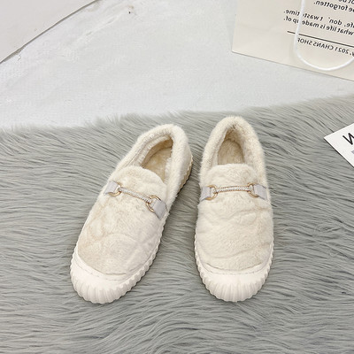 Ležerne ženske cipele s paperjem i metalnim ukrasom