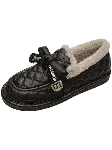 Női alkalmi cipő szalaggal és meleg béléssel