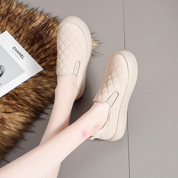 Női alkalmi cipő műbőrből - lapos talppal