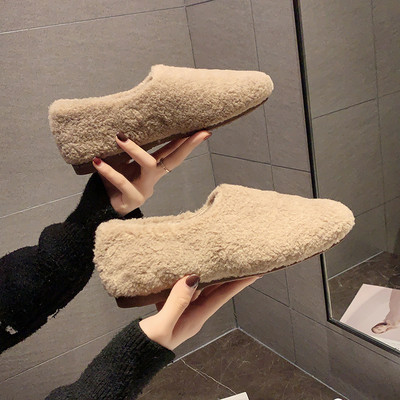 Καθημερινά γυναικεία παπούτσια με επίπεδη σόλα