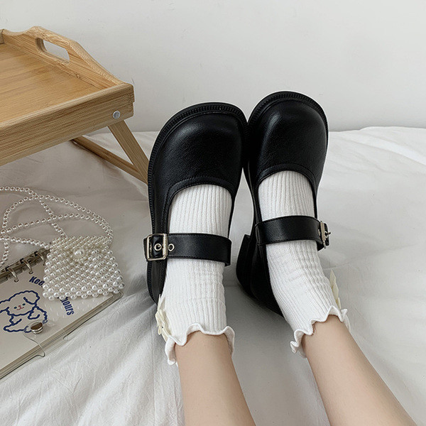 Casual ženske cipele zaobljeni model s kopčom