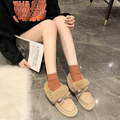 Női alkalmi cipő szalaggal és pehellyel