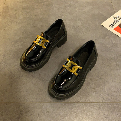 Γυναικεία έκο δερμάτινα παπούτσια  σε μαύρο χρώμα